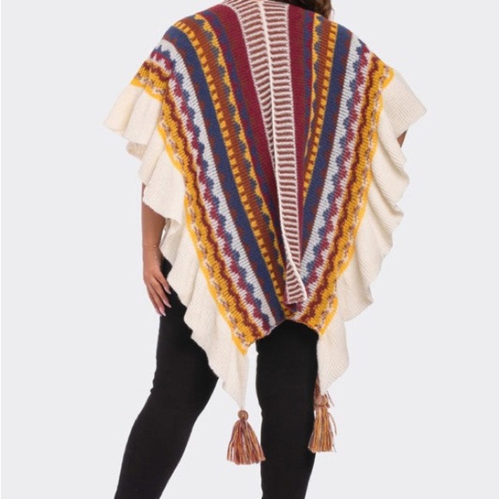Tribal Chic Poncho - Picture 3 of 4